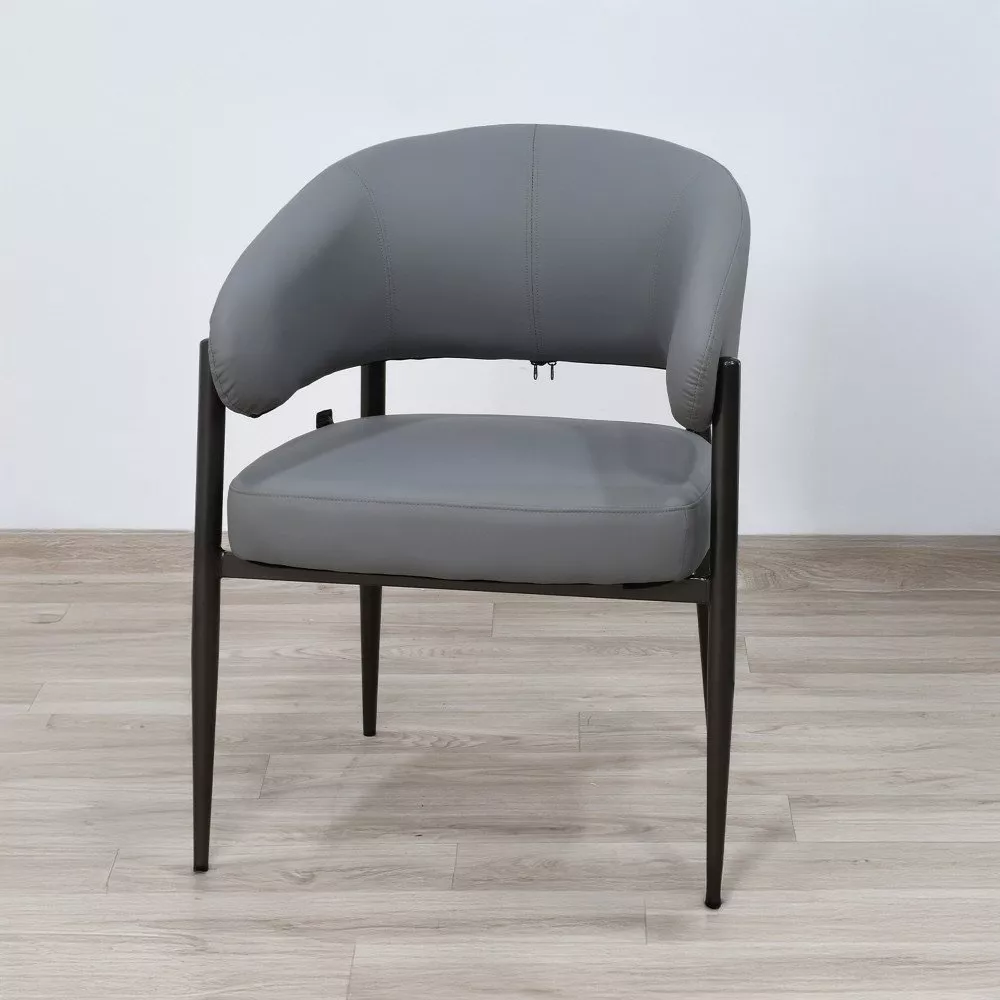 كرسي مريح جلد رمادي بقاعدة معدنية